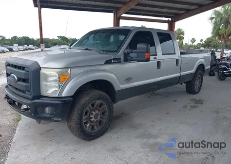 2013 Ford F-250 Xl z USA, uszkodzony, nr VIN 1FT7W2BT9DEA51358